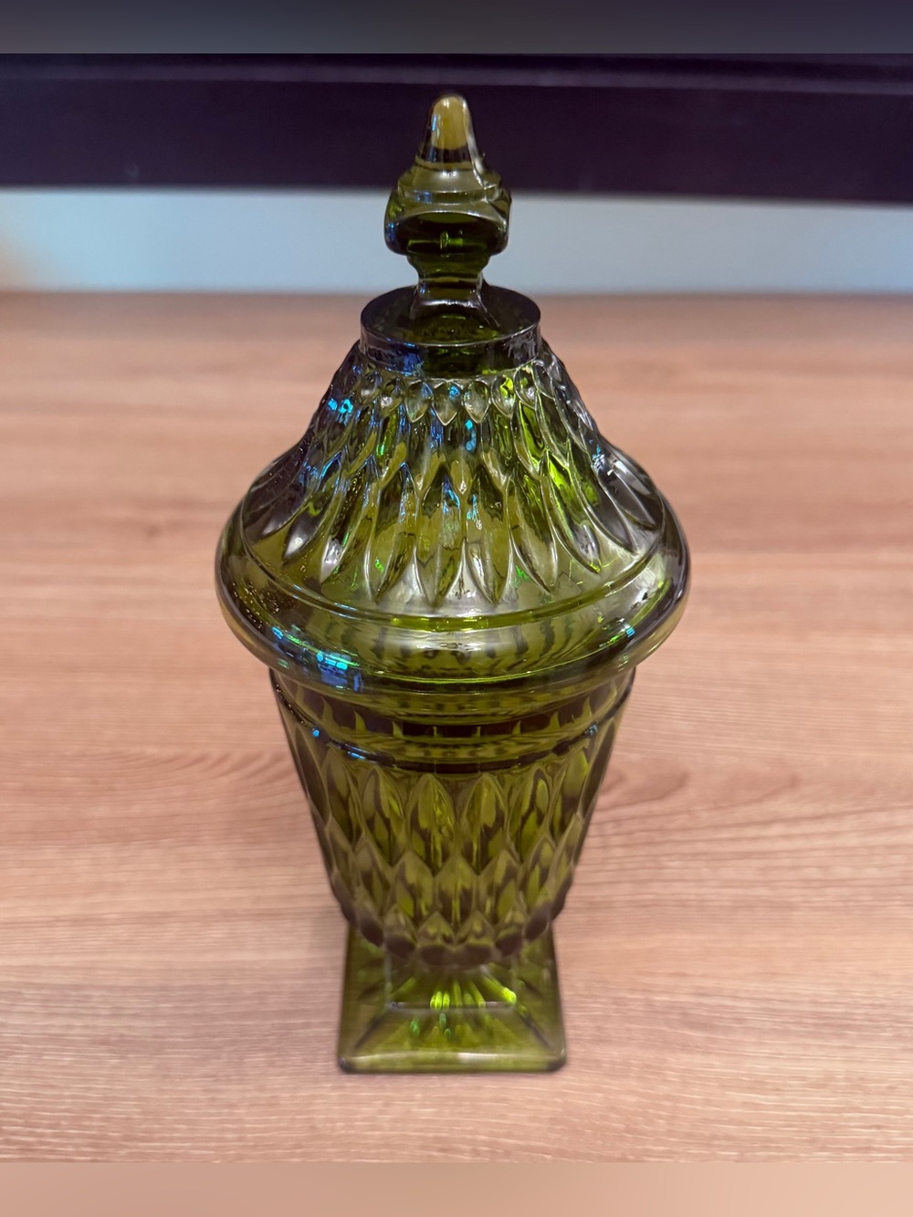 Vintage Green Indiana Glass Co. Mt. Vernon candy dish cottagecore mid-century